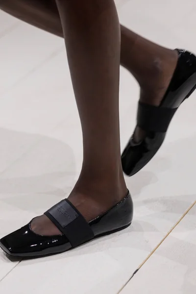 Look 9